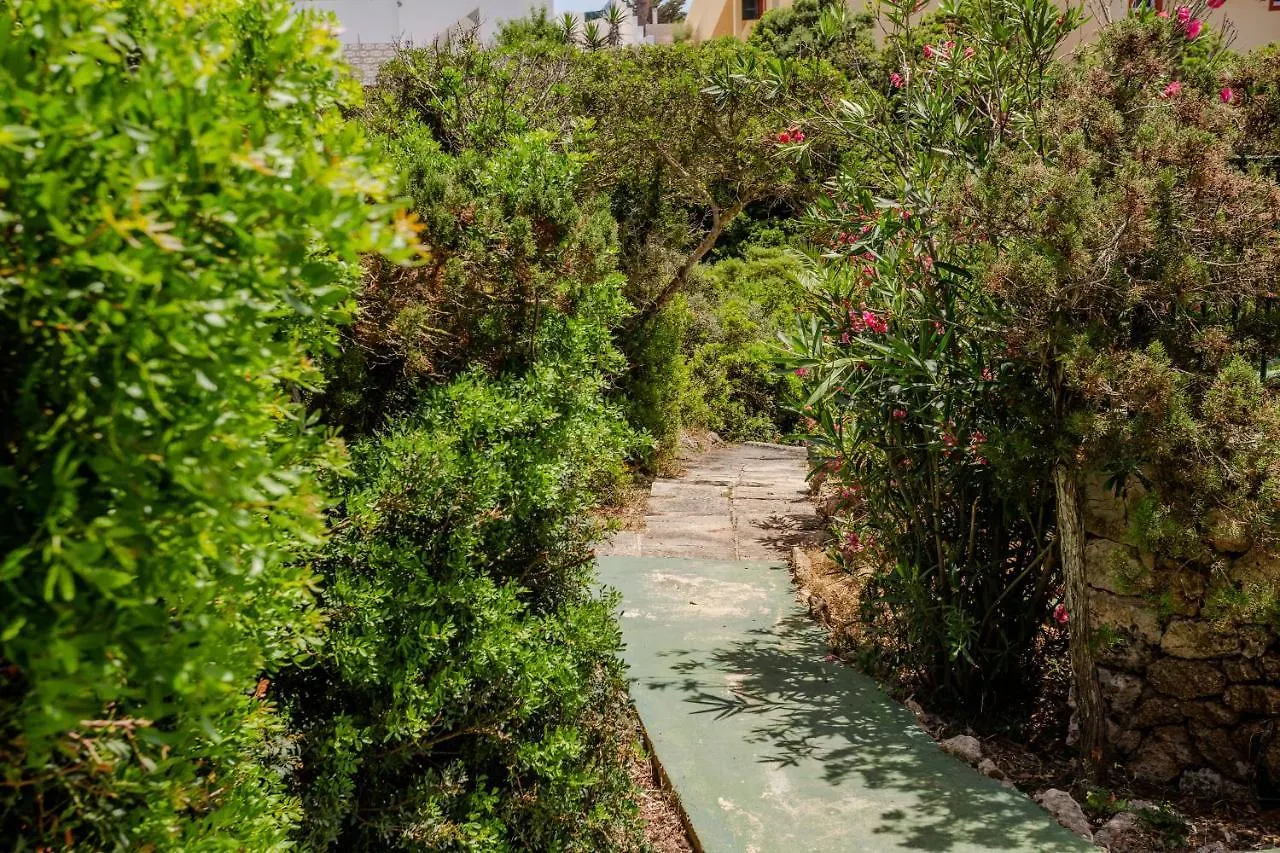 Arien Apartment Cala'N Blanes